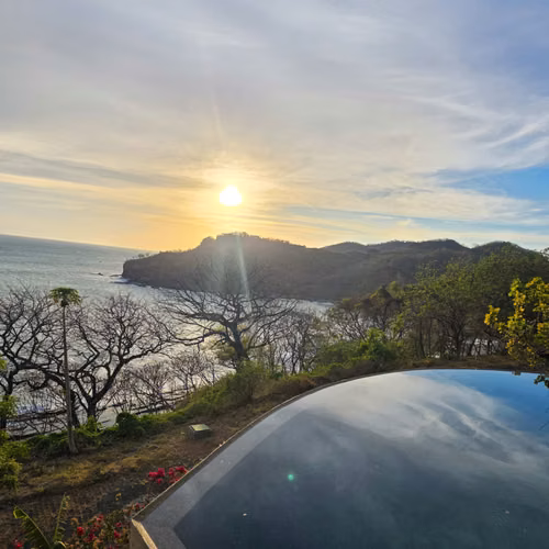 Oceanfront Home in Paradise Bay, San Juan Del Sur | Casa Travista