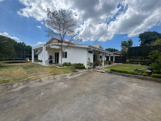 Casa en Renta – Villa Fontana, Managua