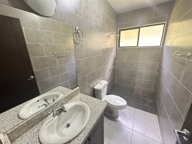 Casa Moderna con excelente opcion