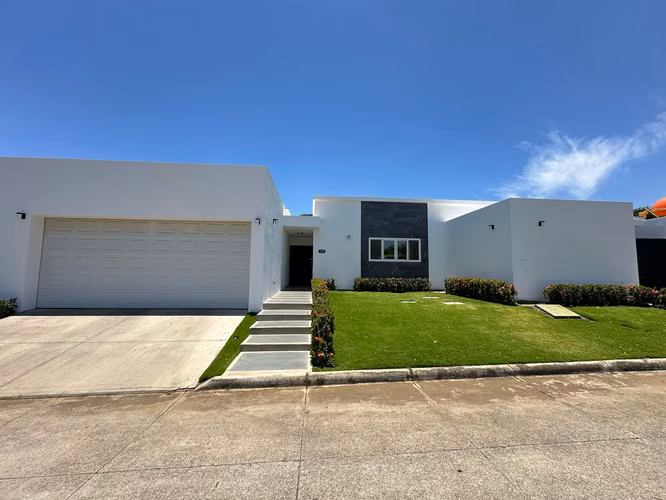  ¡Casa Privada en las colinas  – con o sin muebles!  - Imagen 2