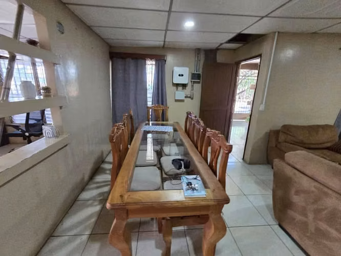 FP/ se vende hermosa casa en colonia 9 de junio.