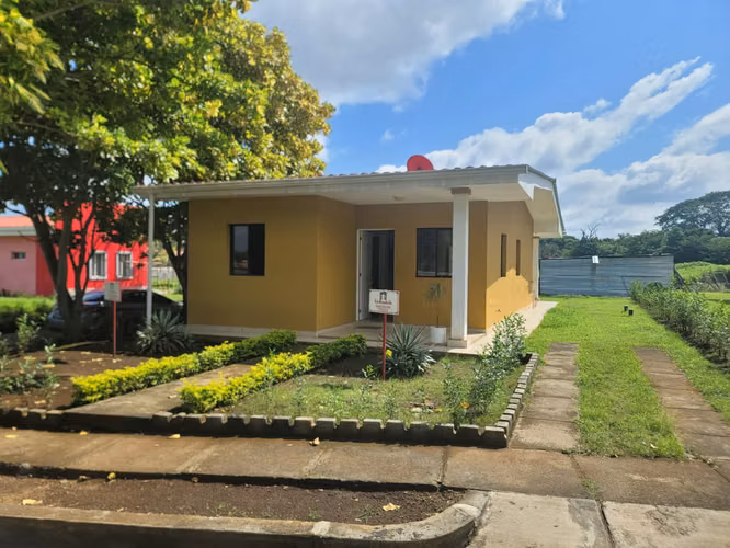 Pre construcción ¡Estrena tu hogar con el Modelo Camelia en Residencial La Rosaleda!