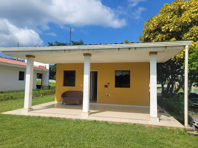 Pre construcción ¡Estrena tu hogar con el Modelo Camelia en Residencial La Rosaleda!