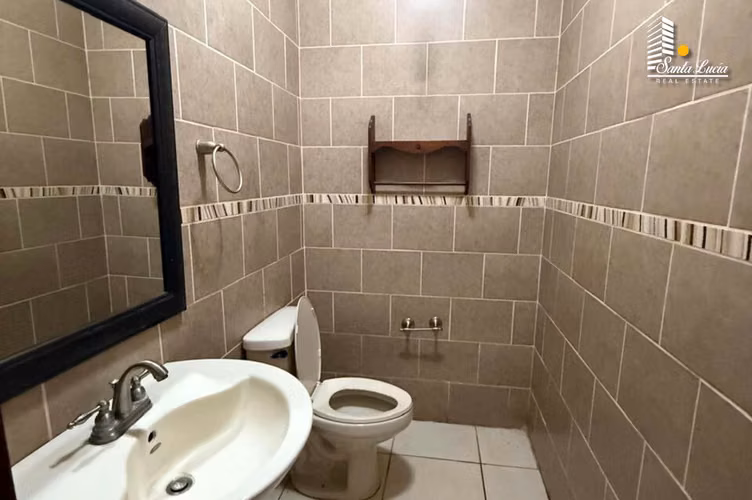 Renta de Casa en Villa Fontana Sur - LL - Imagen 10