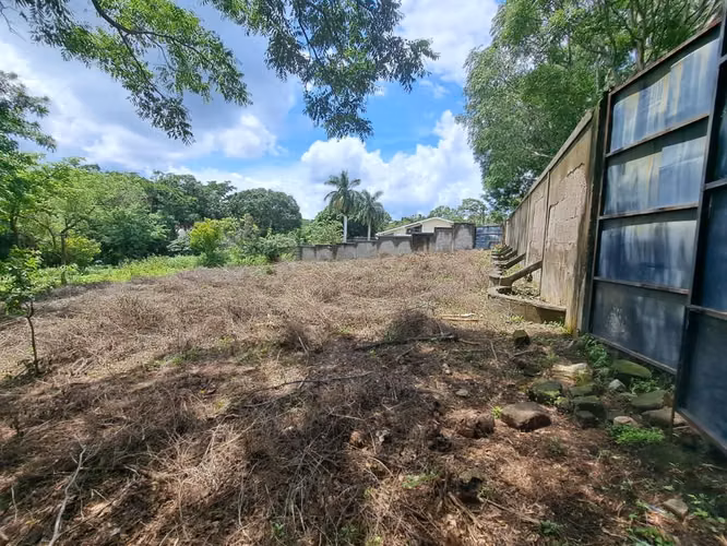 Fh-Terreno con Muro Perimetral en Carretera Sur de 1,866 Vrs2 - Imagen 6