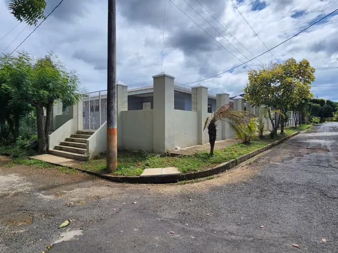FH-Venta de Casa en Km 13 C Masaya en Valle Santa María - Imagen 18