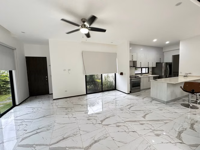  SE RENTA – CASA MODELO GRANDE EN ACACIA ECO LIVING - Imagen 4
