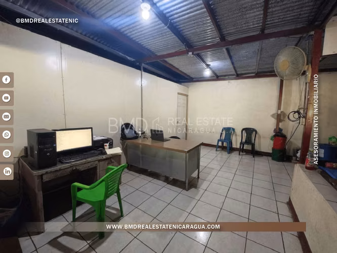 Se vende casa en los laureles sur, ubicada cerca de calle principal, NG