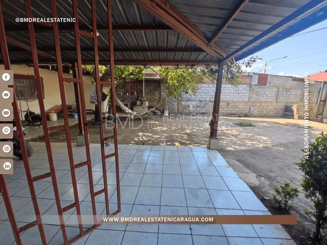 Se vende casa en los laureles sur, ubicada cerca de calle principal, NG