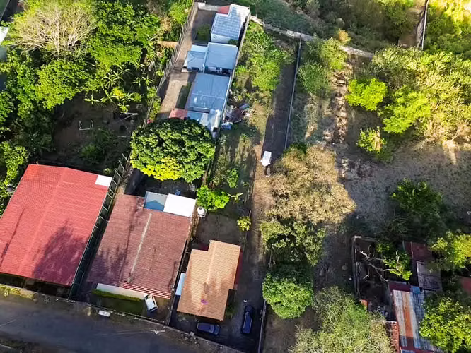 KC-Se vende Casa Valle Ticomo, Managua
