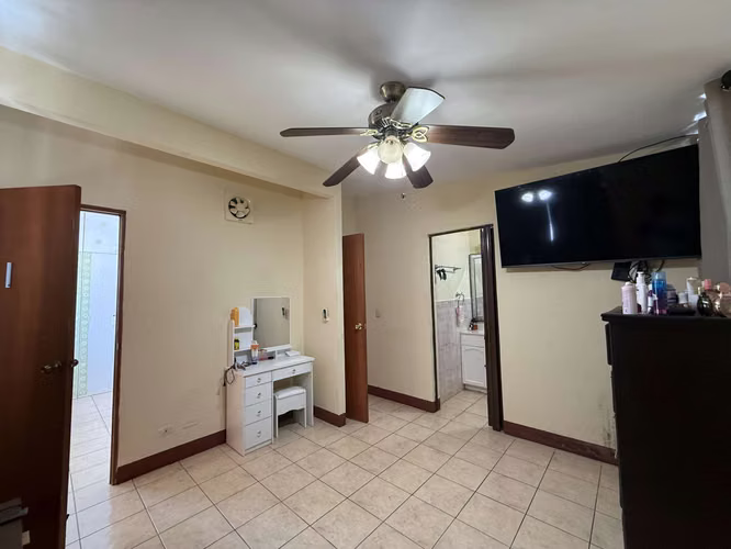 Casa en Venta en Sierras Doradas, Managua