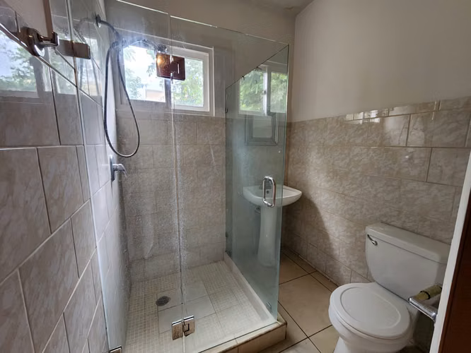 FH-Casa en Renta en Villa Fontana - Imagen 19