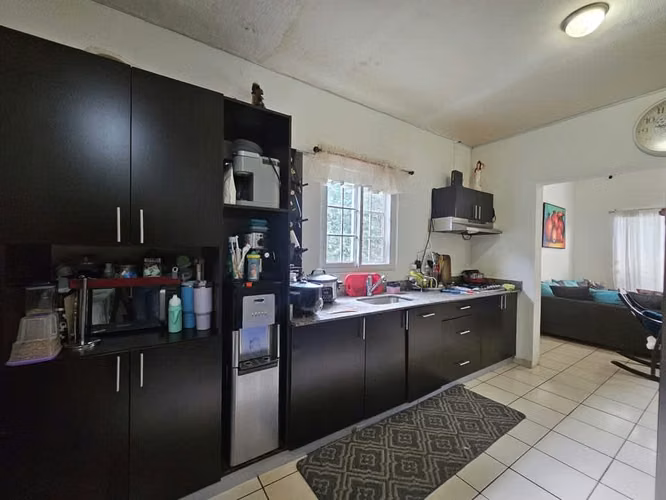  Venta de Casa en Villa Valeska – Carretera a Masaya, km 13 $80,000 FP - Imagen 3