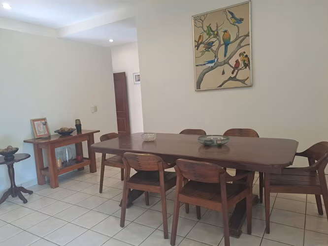 VENTA DE CASA EN CONDOMINIO  EXCLUSIVO EN LAS COLINAS!!