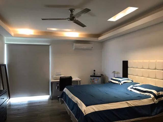  Casas Modernas en Las Colinas – En Condominio Privado 