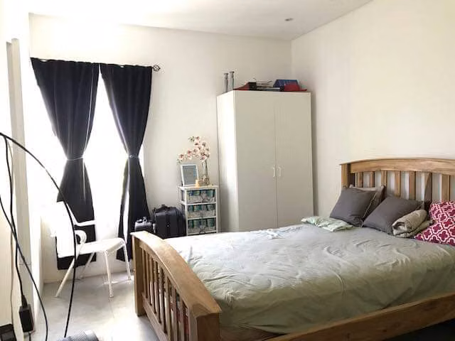  Casas Modernas en Las Colinas – En Condominio Privado 