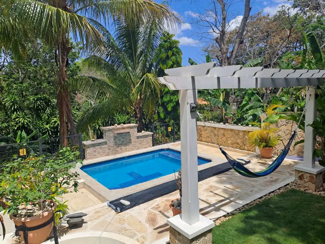 VENTA DE CASA EN RESIDENCIAL  ALTOS DEE VILLA FONTANA!!LAM