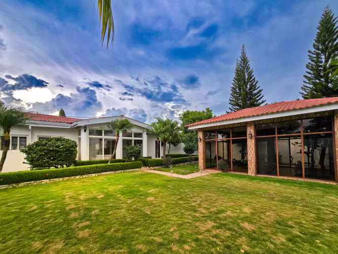 KC- Se vende casa en Las Colinas, Colinas de Santa Cruz, Managua - Imagen 3