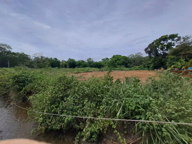 Venta de terreno esquinero en comunidad los Vanegas 5,000 vrs2 - Imagen 10