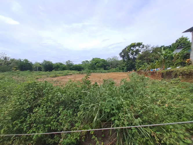 Venta de terreno esquinero  en Los Vanegas, ideal para inversión dmm - Imagen 2
