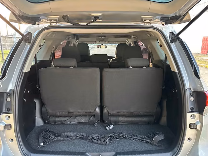 Fortuner 2024 semi nueva