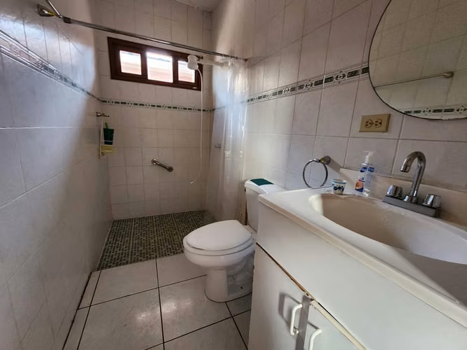 Alquilo casa en Villa Fontana - Imagen 4