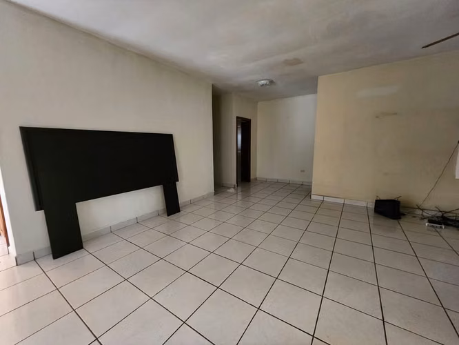 Alquilo casa en Villa Fontana - Imagen 3