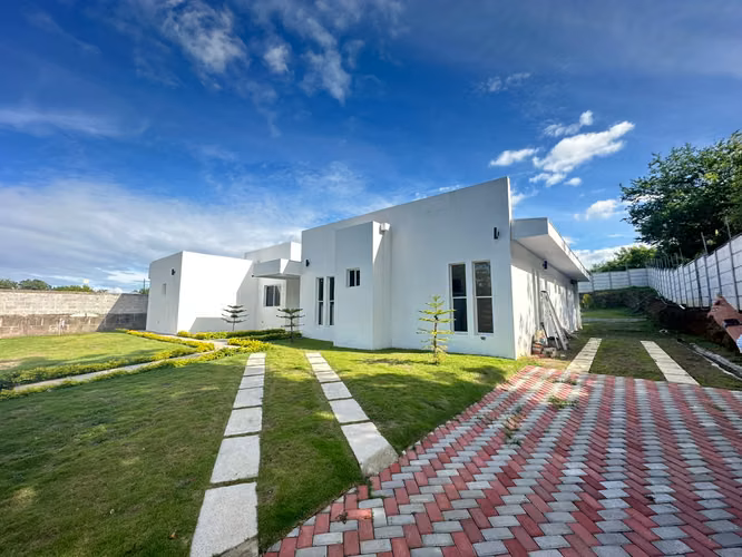  ¡Casa bellísima con finos acabados!  - Imagen 19