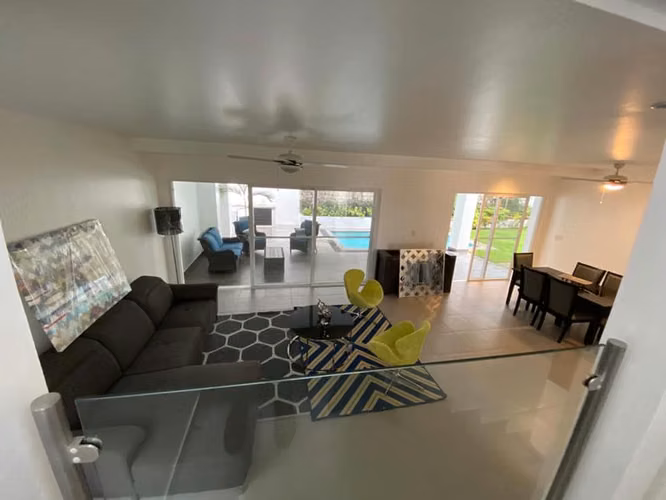  Se renta casa full amueblada con piscina privada  - Imagen 6
