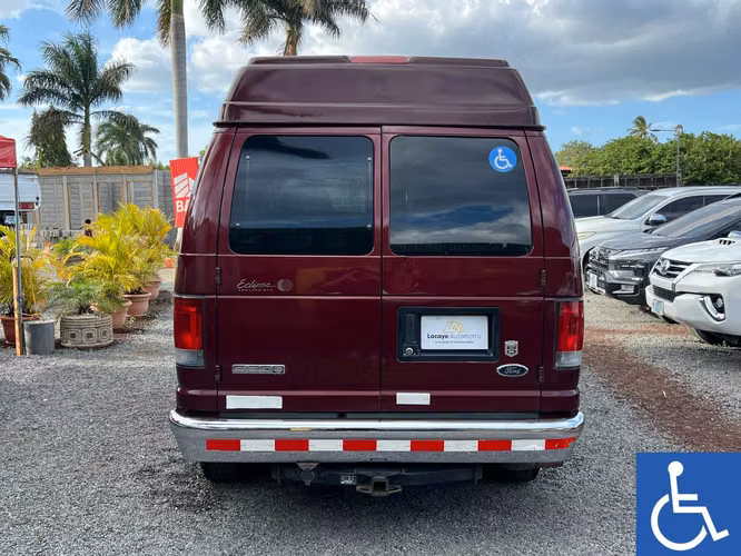 FORD E-250 2006