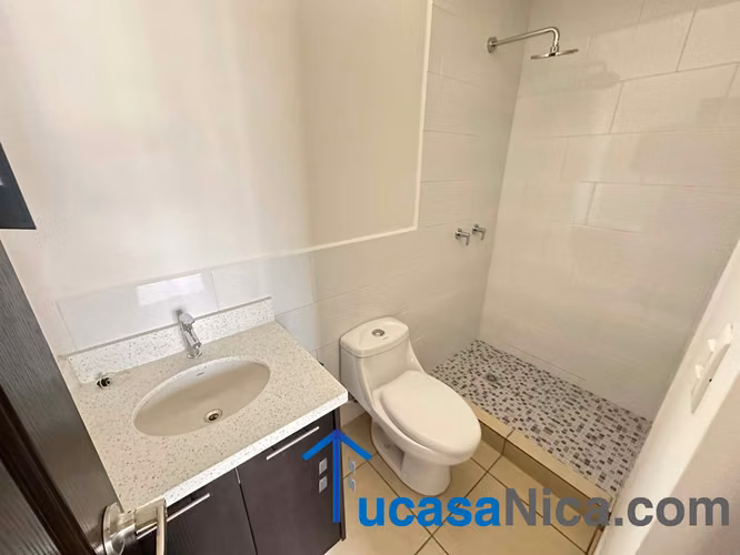  ¡Casa en renta en Cortijo de la Sierra!  Condominio de lujo – Modelo grande - Imagen 20