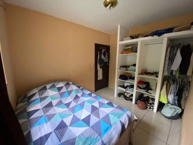 En venta preciosa casa en carretera vieja a Leon MANAGUA-NICARAGUA - Imagen 6