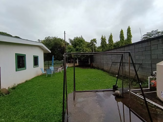 En venta preciosa casa en carretera vieja a Leon MANAGUA-NICARAGUA - Imagen 3