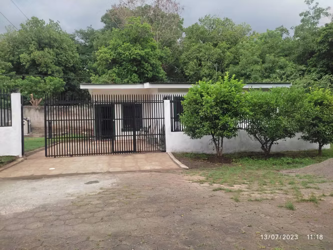 En venta preciosa casa en carretera vieja a Leon MANAGUA-NICARAGUA - Imagen 5