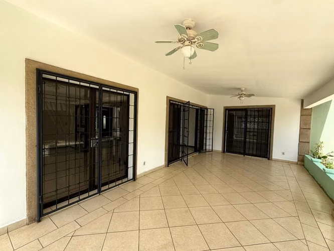  Se Vende Casa Esquinera en carretera a Masaya. FP - Imagen 8