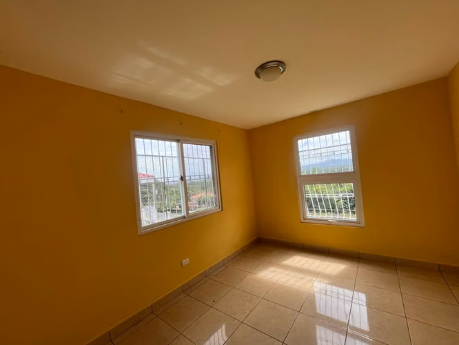  Se vende casa en residencial privado en vista de Esquipulas  FP