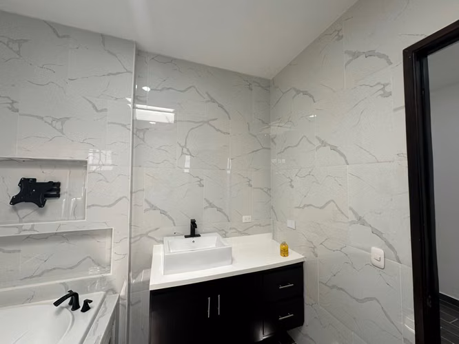  Casa en renta/venta | Las Colinas – Cerca del Colegio Lincoln  - Imagen 11