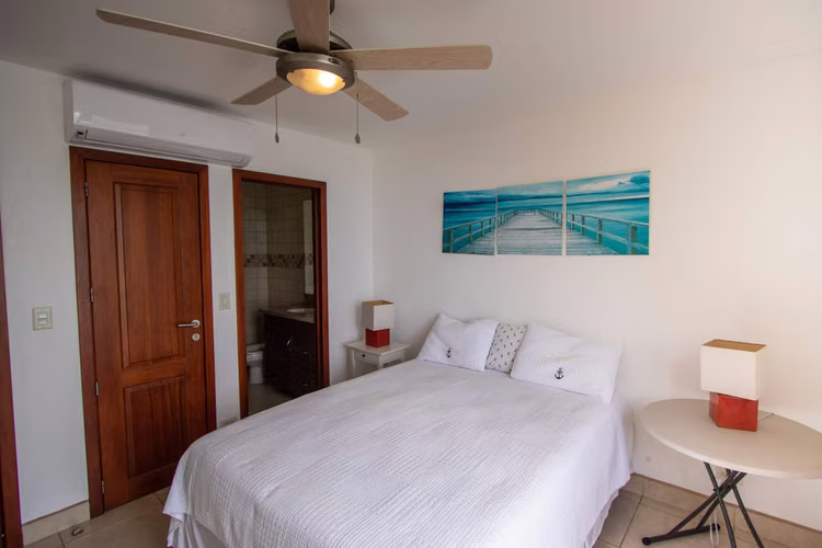 Condo 401C - Beachfront Luxury Living in La Talanguera San Juan del Sur