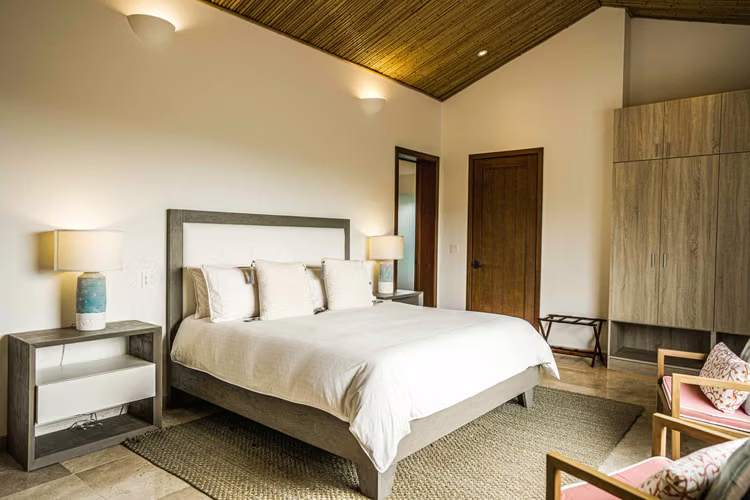 Antal 14 – Luxury 6-Bedroom Villa with Ocean Views in Guacalito de la Isla - Imagen 16