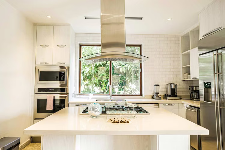 Antal 14 – Luxury 6-Bedroom Villa with Ocean Views in Guacalito de la Isla - Imagen 7
