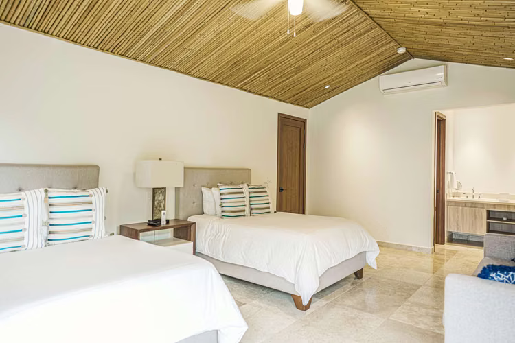 Antal 14 – Luxury 6-Bedroom Villa with Ocean Views in Guacalito de la Isla - Imagen 17