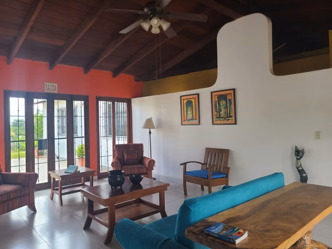 MIRADOR DE SANTO DOMINGO - SE VENDE PROPIEDAD ESQUINERA