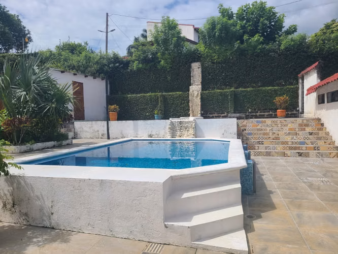 MIRADOR DE SANTO DOMINGO - SE VENDE PROPIEDAD ESQUINERA