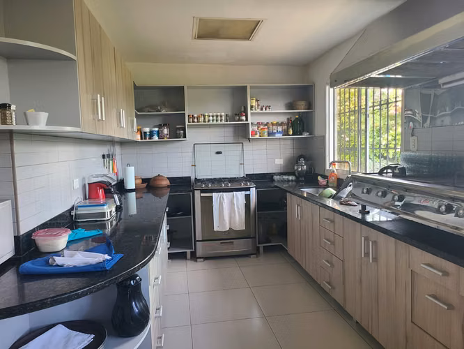 MIRADOR DE SANTO DOMINGO - SE VENDE PROPIEDAD ESQUINERA
