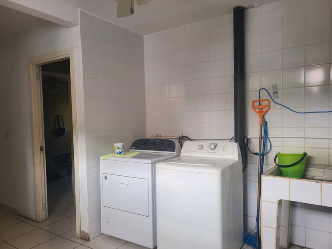 MIRADOR DE SANTO DOMINGO - SE VENDE PROPIEDAD ESQUINERA