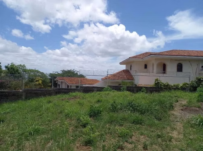 Terreno Residencial en Villa Fontana Sur - Imagen 2