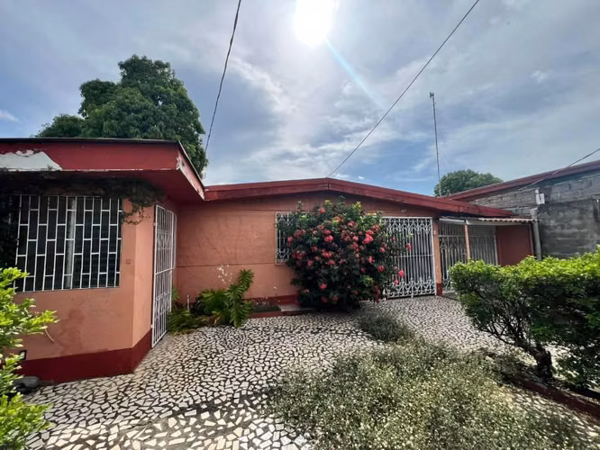 Casa Altamira D Este
