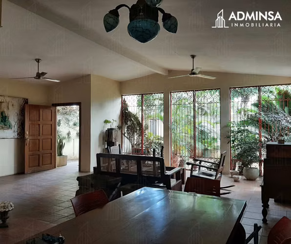 Vivienda con Estilo Mediterráneo en Venta – Reparto Bolonia, Managua