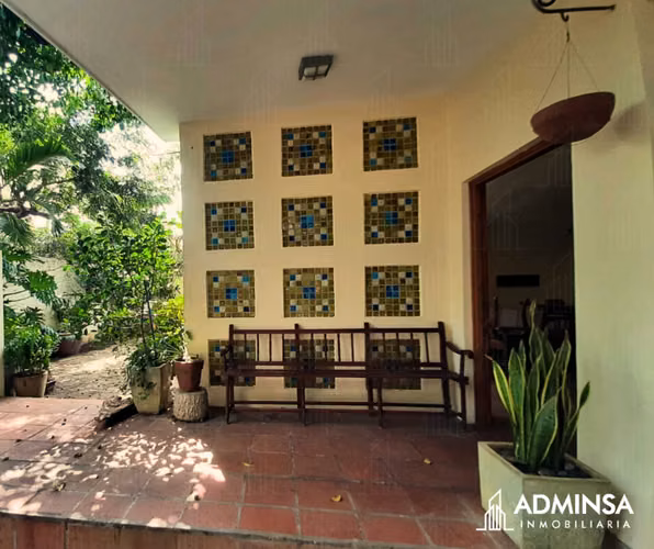 Vivienda con Estilo Mediterráneo en Venta – Reparto Bolonia, Managua