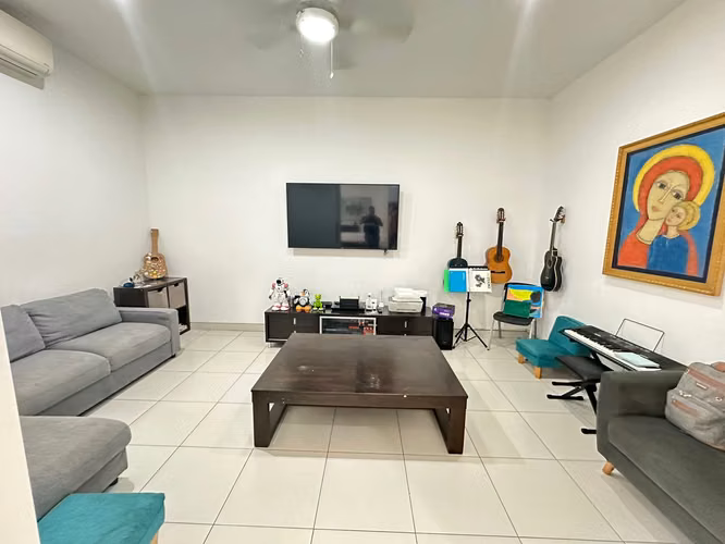 Se Renta Casa en Las Colinas - Imagen 15
